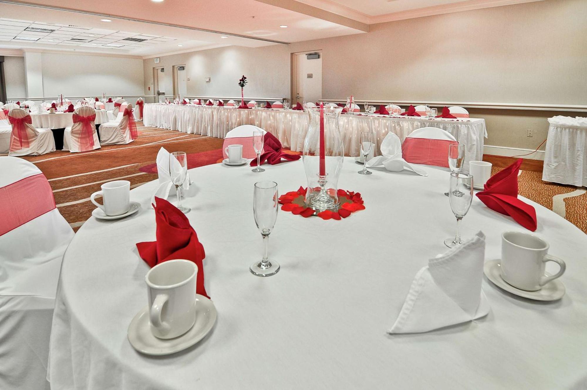 Hilton Garden Inn Tampa North Temple Terrace Exterior foto